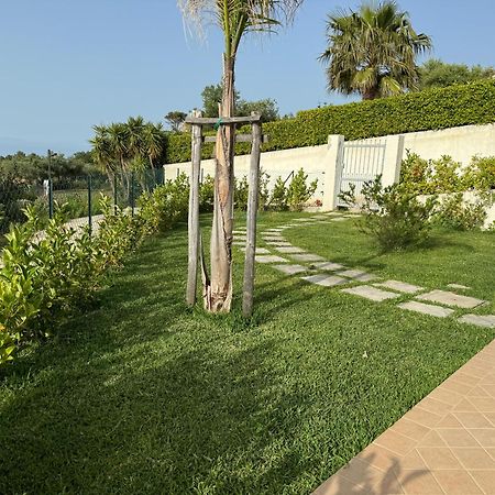 Villa Dei Fiori زامبروني المظهر الخارجي الصورة